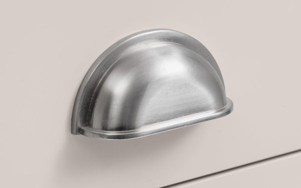 richmond-grey-handle-detail
